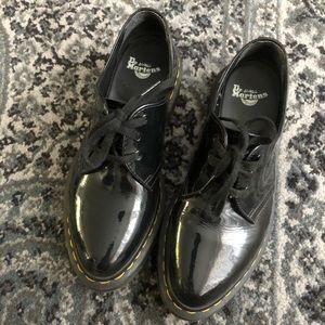 Dr. Martens Dupree Patent Oxford